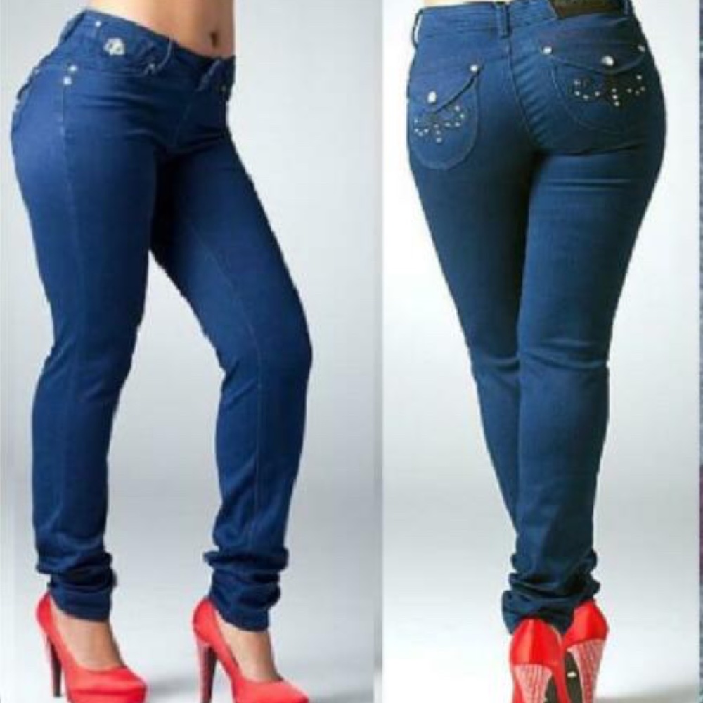 NEW Dereon Y2K Blue Rhinestone Soft Stretch Jegging pants 5 / 6